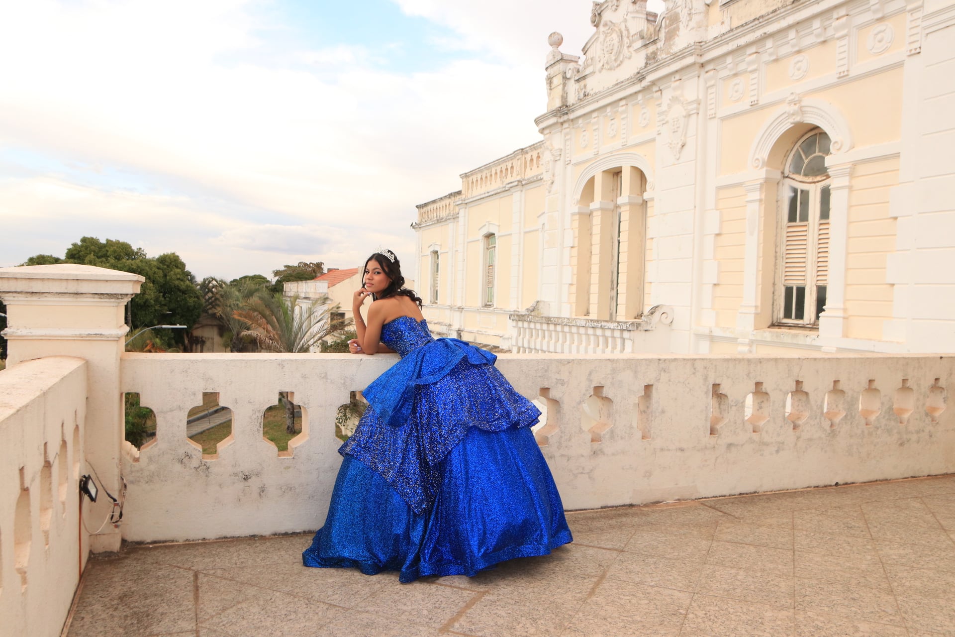 Vestido Azul Royal Princesa - Ângulo